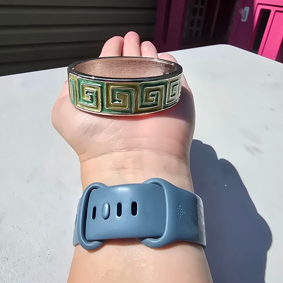 Unbranded Jewelry - Unbranded Bangle Bracelet Green Yellow Silver Tone